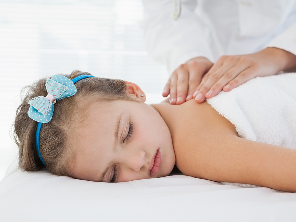 Bild zu Kindermassage