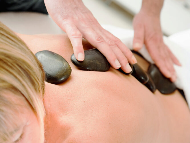 Hot-Stone-Massage 60 Min.